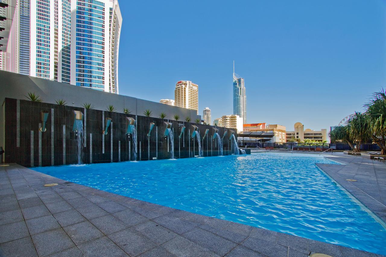 Circle On Cavill - Gclr Apartment Гоулд Коуст Екстериор снимка